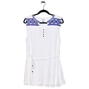Forever 21 Embroidered Blue & White Top Size Large